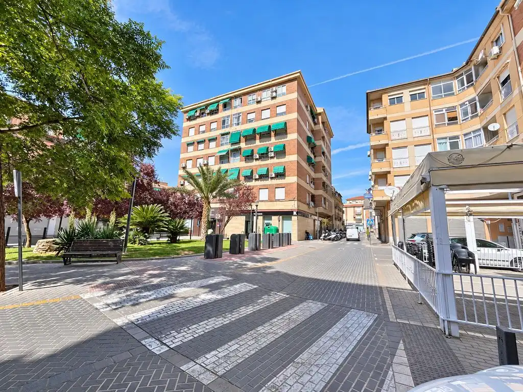 Piso en  Plaza de Tartesos 1 - Foto 17