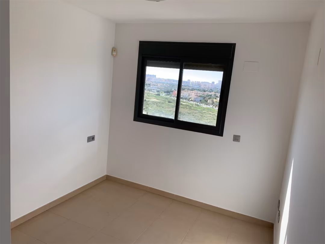 Piso en avenida Naciones 30 - Foto 13