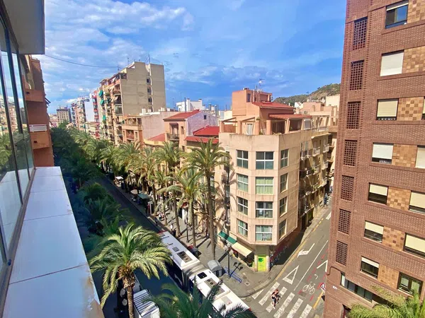 Piso en Calle Vicente Inglada - Foto 5