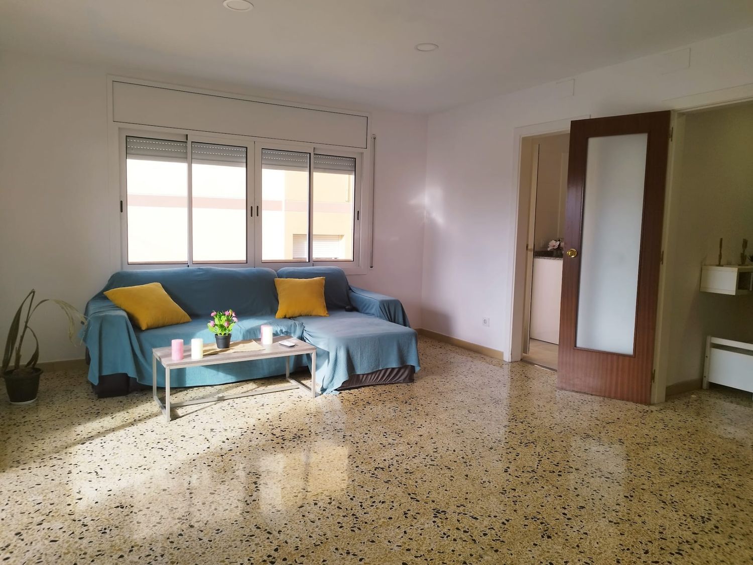 Piso en avenida Mediterrani, 4 - Foto 1