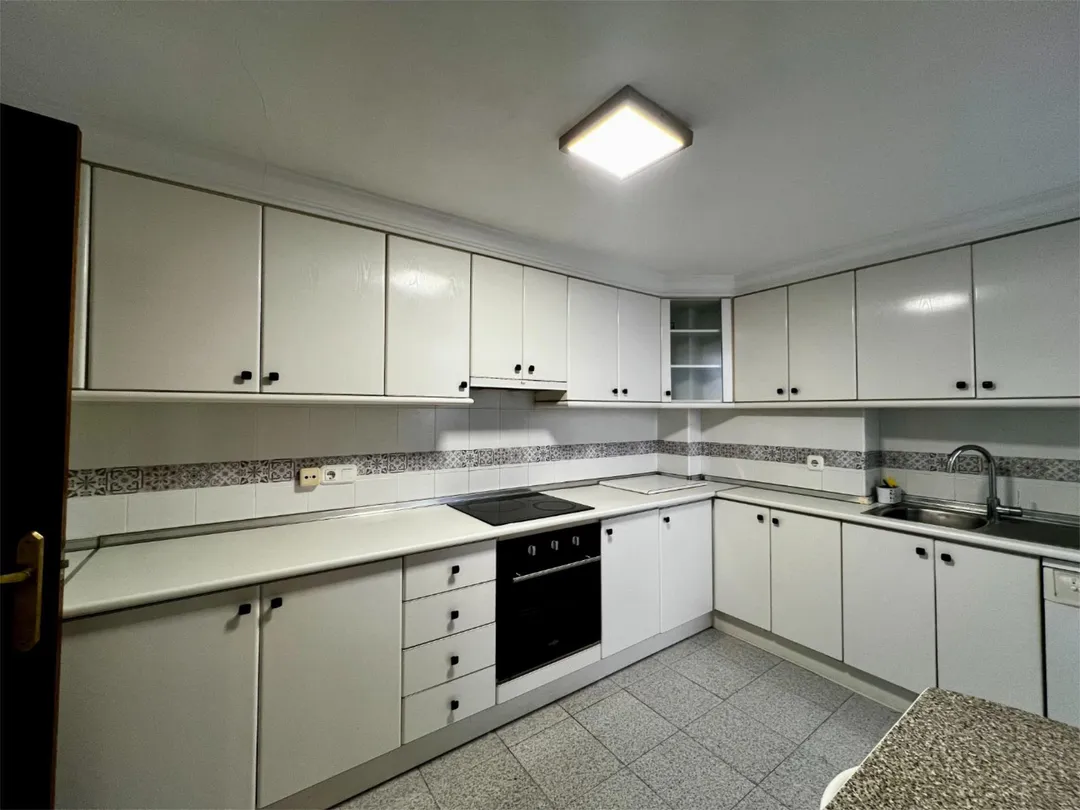 Piso en  Avenida Pintor Baeza 3f - Foto 4