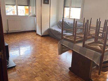 Piso en  Calle Rota de Calatañazor 23| - Foto 1