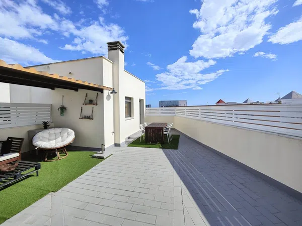 Chalet adosado en Lepe - Foto 3
