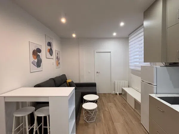 Piso en calle Curia, 6