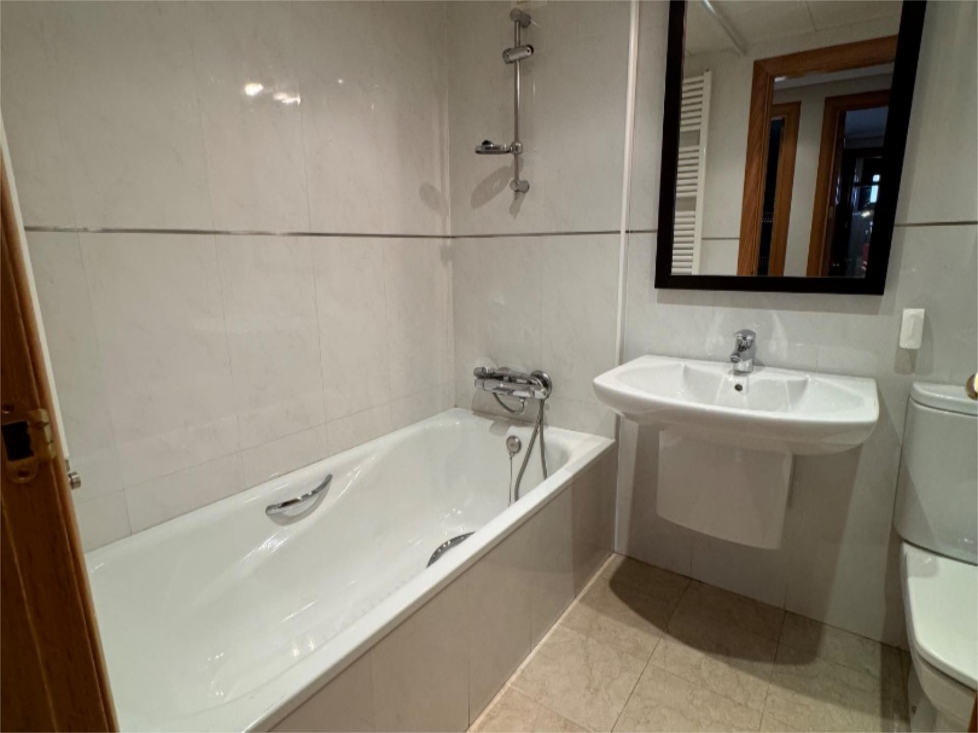 Piso en  Calle Bailarina Anna Pavlova 3 - Foto 5