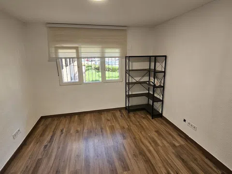 Piso en calle Río Urbión, 6