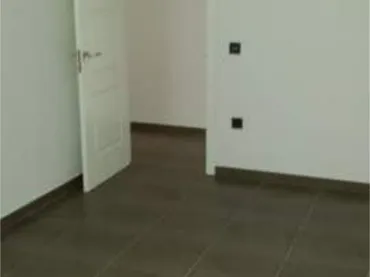 Piso en zona instituto - Foto 5