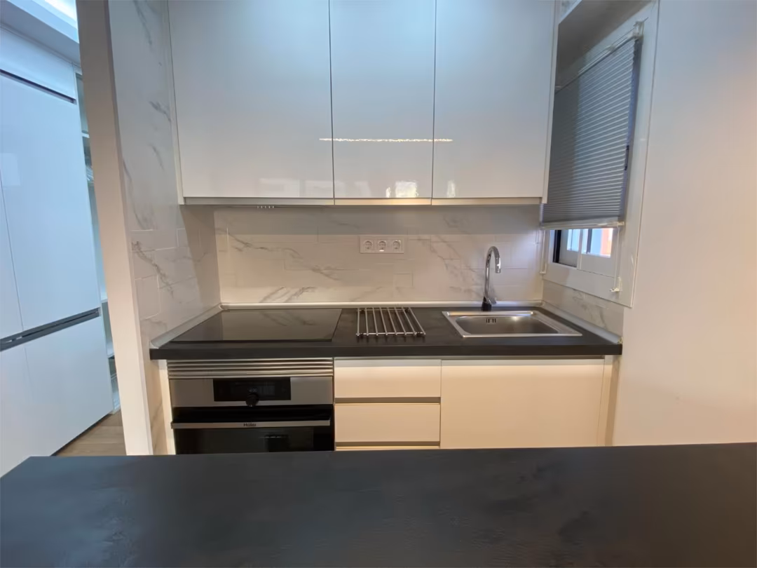 Estudio en  Carrer de Saridakis 24 - Foto 13