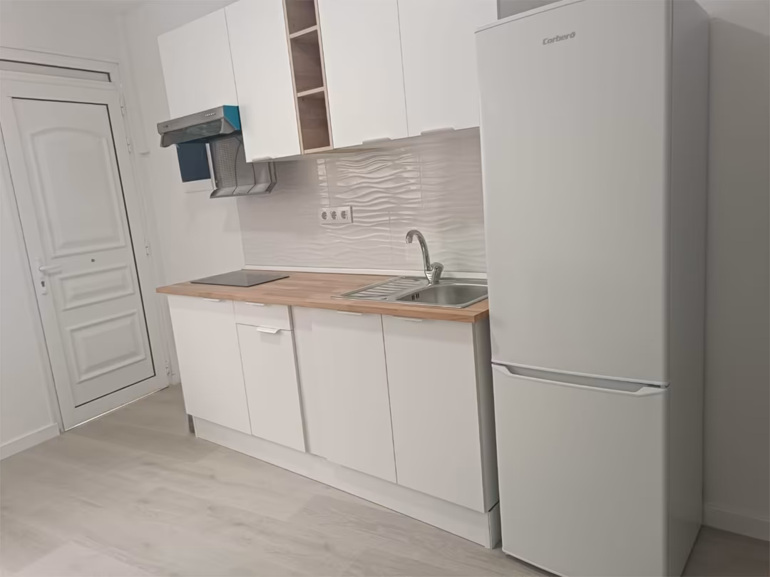 Planta baja en  Calle del Párroco Segundo Vega 89