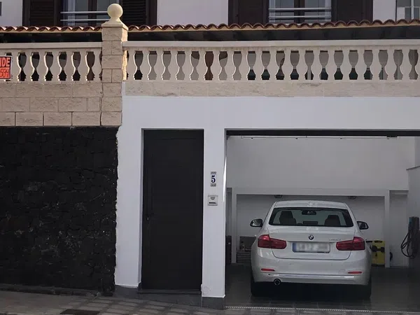 Chalet adosado en avenida Austria, 32 - Foto 1