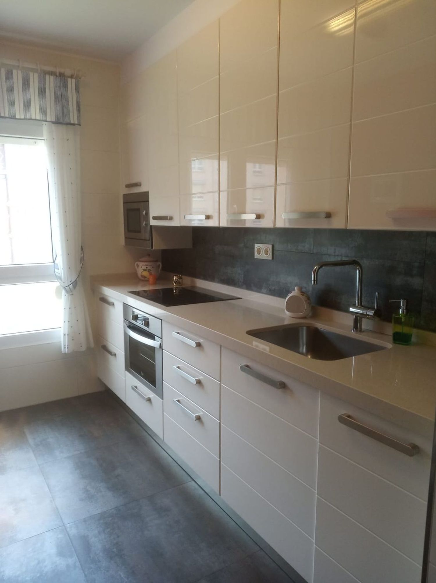 Piso en calle Miguel de Unamuno, 2