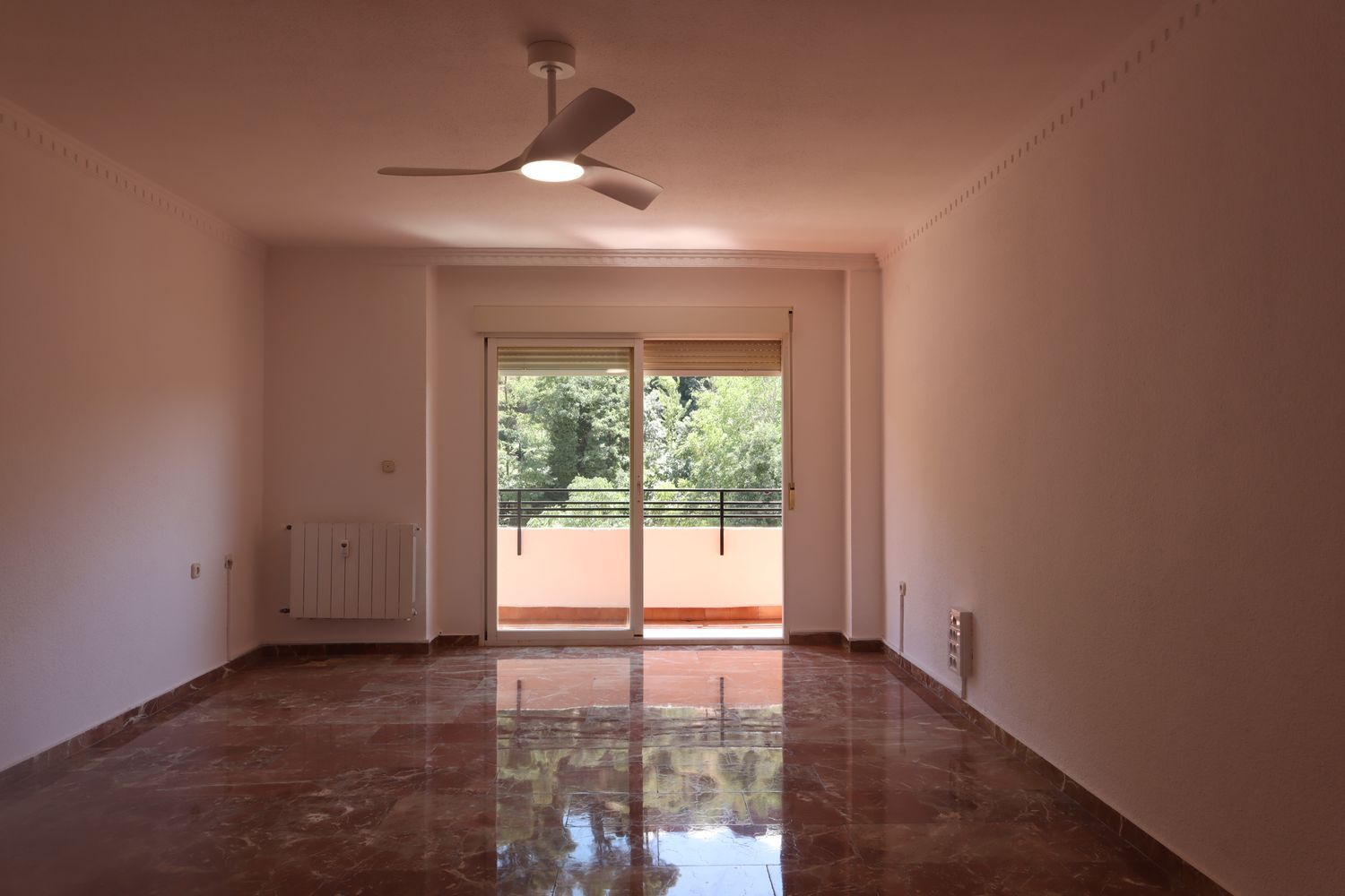 Piso en Carretera de la Sierra, 114, Ctra Sierra - Acceso Nuevo Alhambra, Ctra Sierra - Acceso Nuevo Alhambra - Foto 2