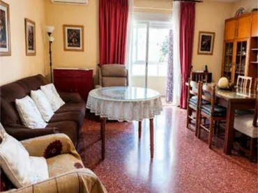 Piso en Barrio de los pintores - Foto 1