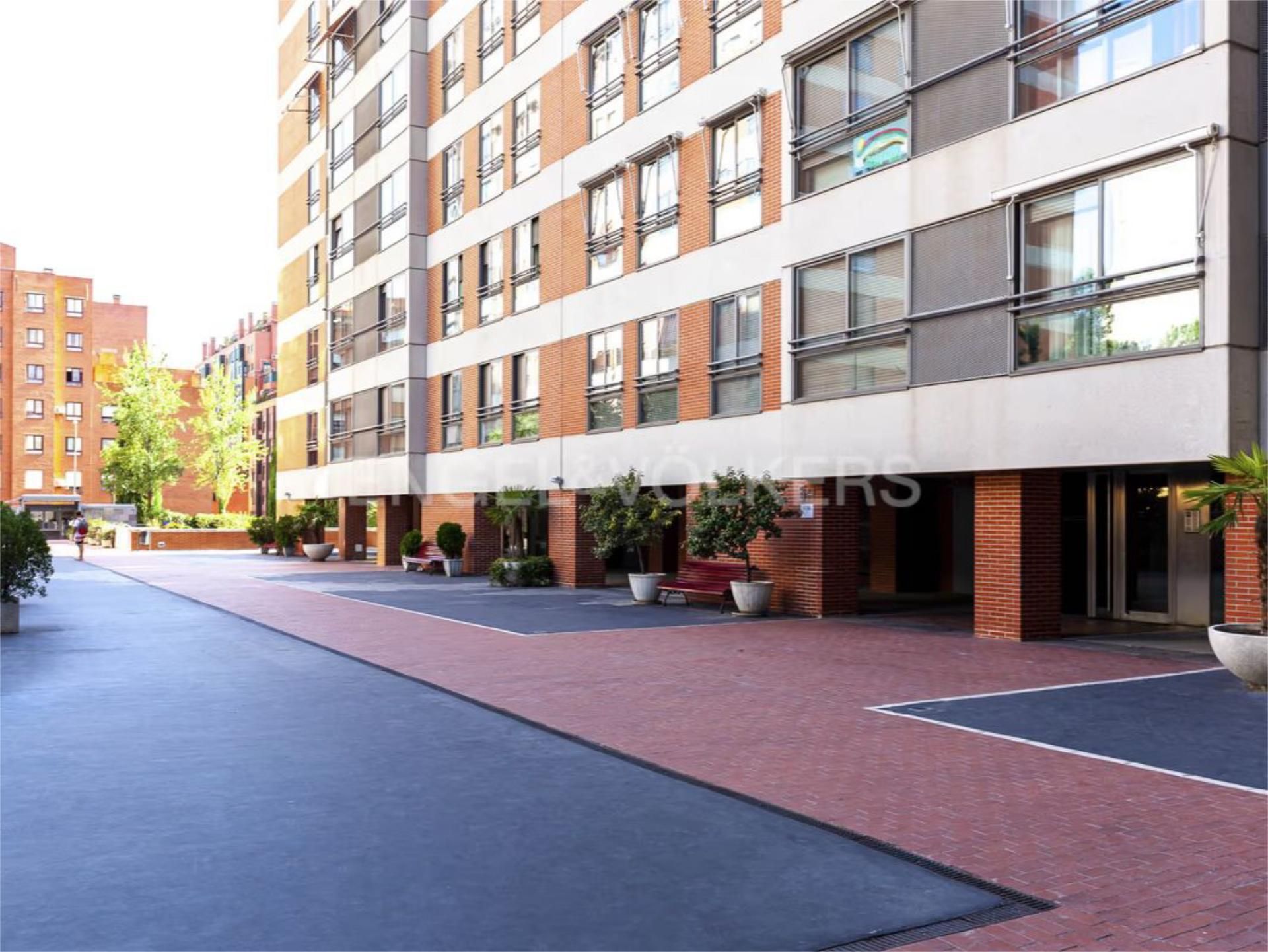 Piso en  Calle de Rafael Bergamín 5