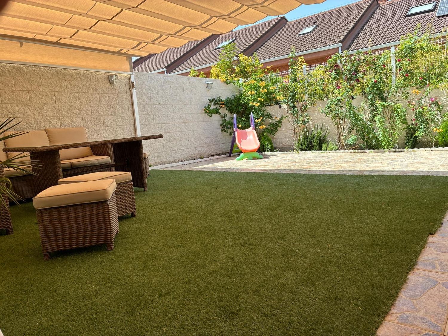 Chalet adosado en Altos del Olivar - El Caracol - Foto 6