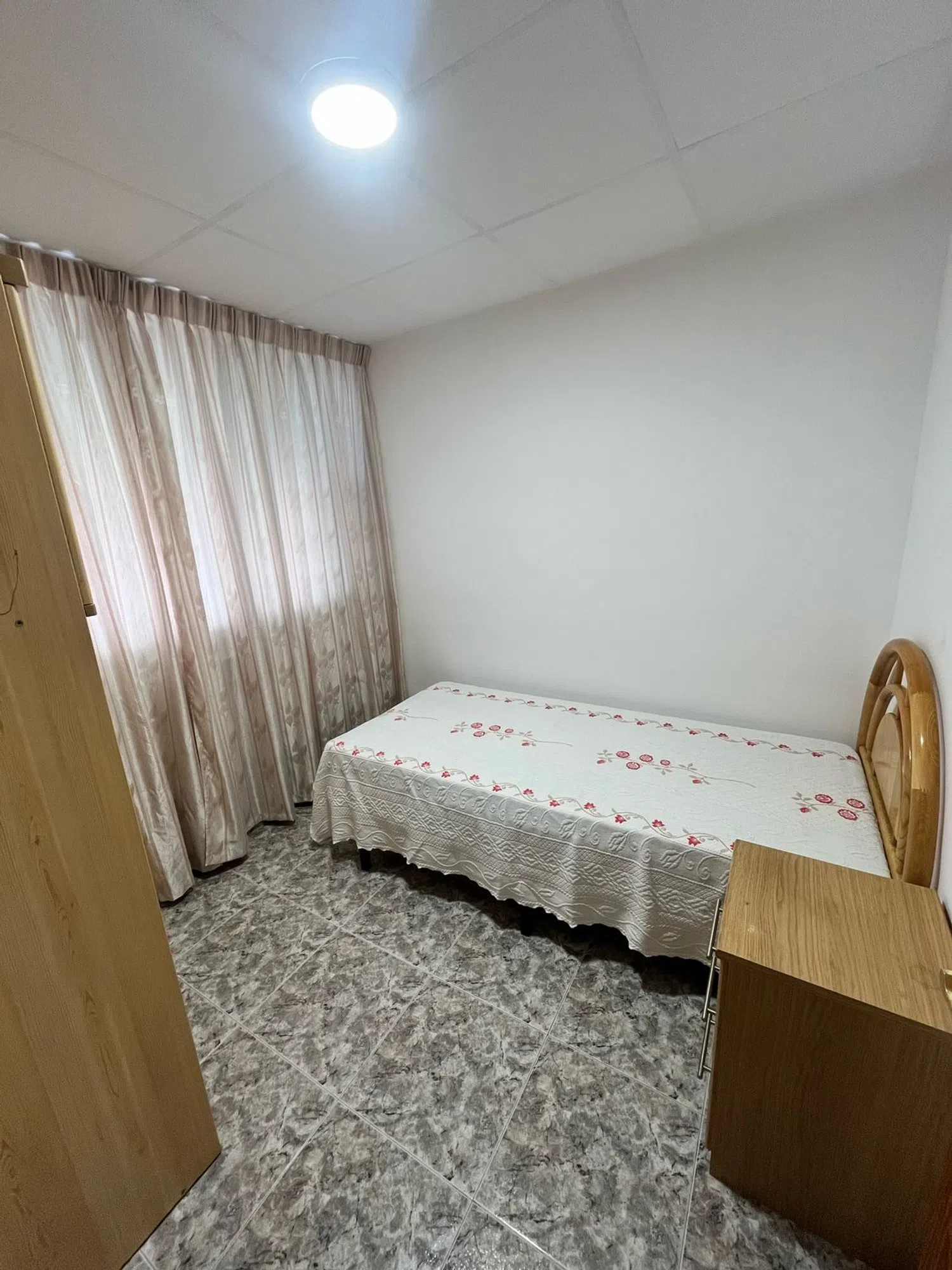 Piso en avenida de los Almendros, 36 - Foto 4