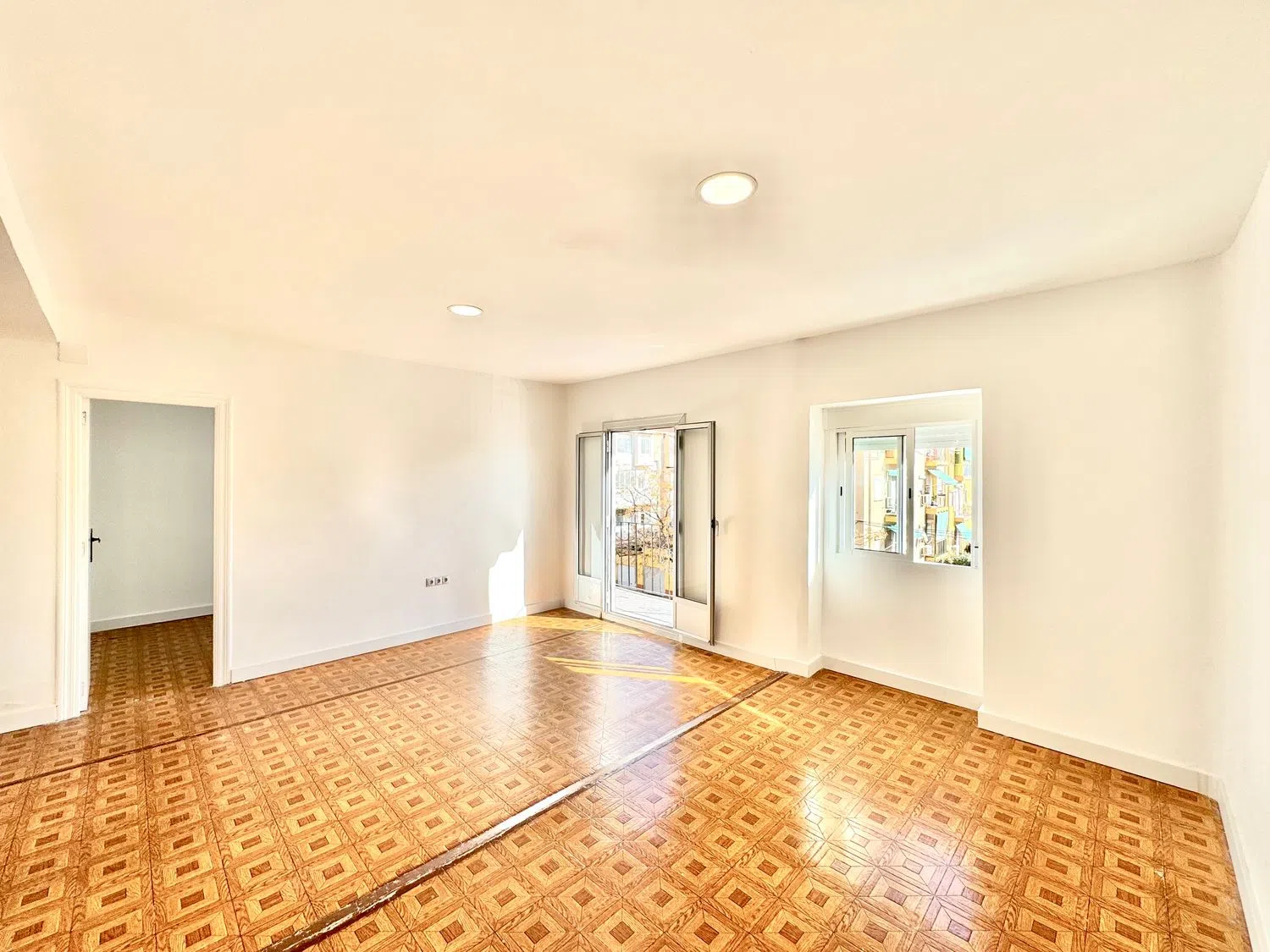 Piso en calle d'Algol, 21