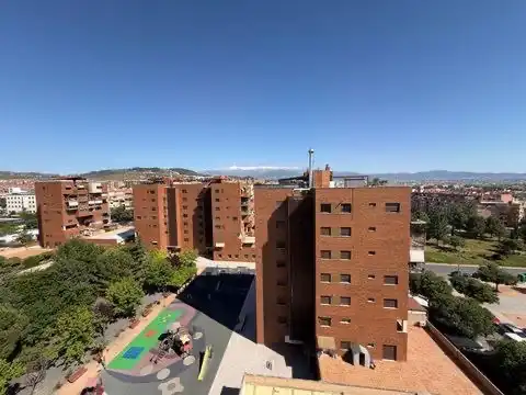 Piso en  Avenida Federico García Lorca 26 - Foto 4
