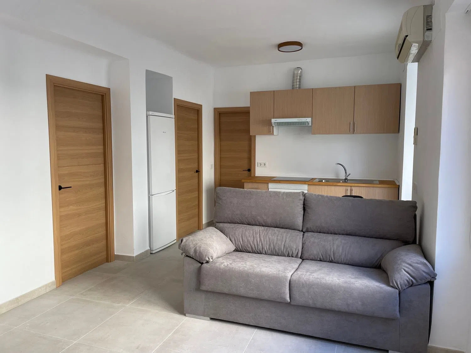 Piso en avenida Alcoi, 141 - Foto 2