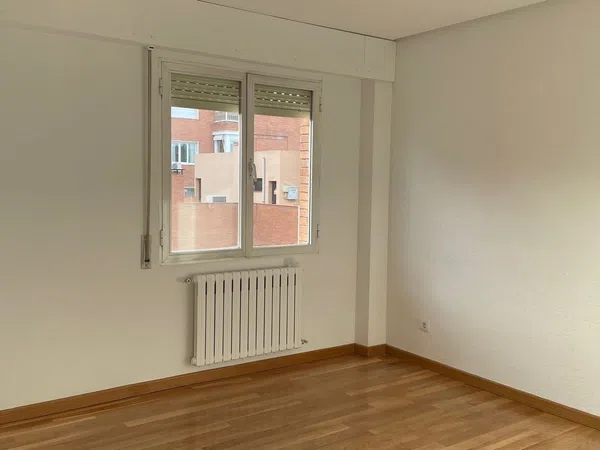 Piso en calle de Ayala, 74