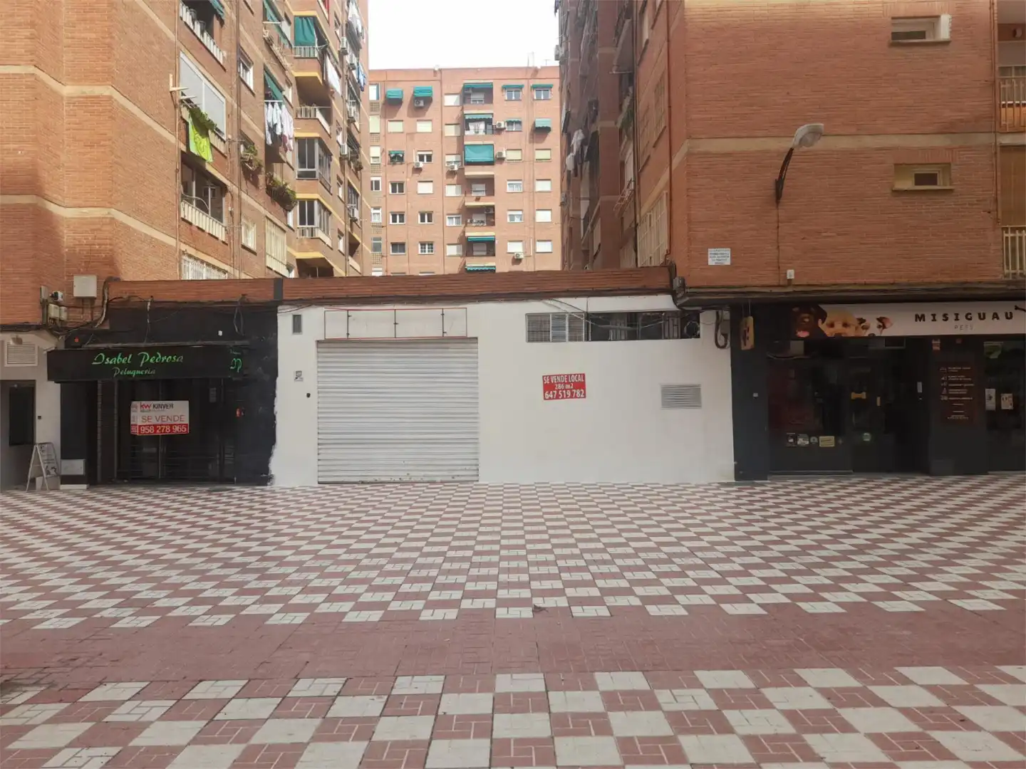 Local comercial en  Calle Fontiveros 44 - Foto 2