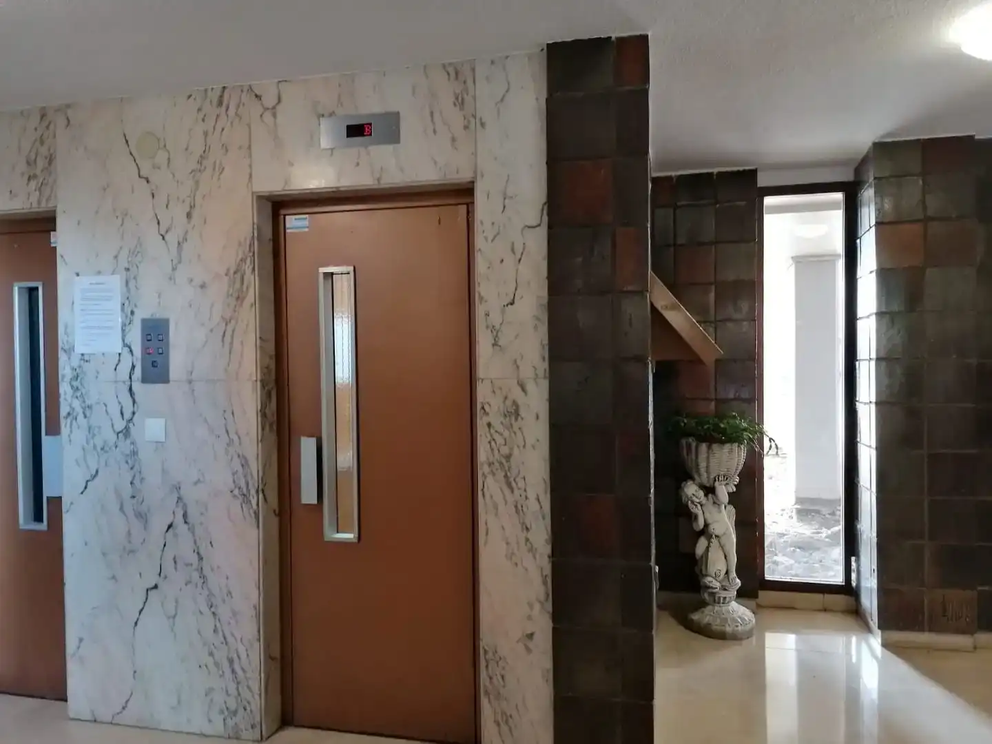 Piso en  Avenida de Valdecilla 27 - Foto 6