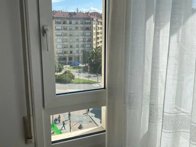Piso en  Calle Ildefonso Sánchez del Río 12 - Foto 9