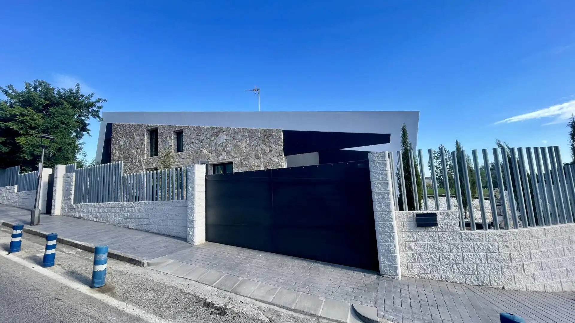 Chalet en  Calle Hinojo 66 - Foto 4