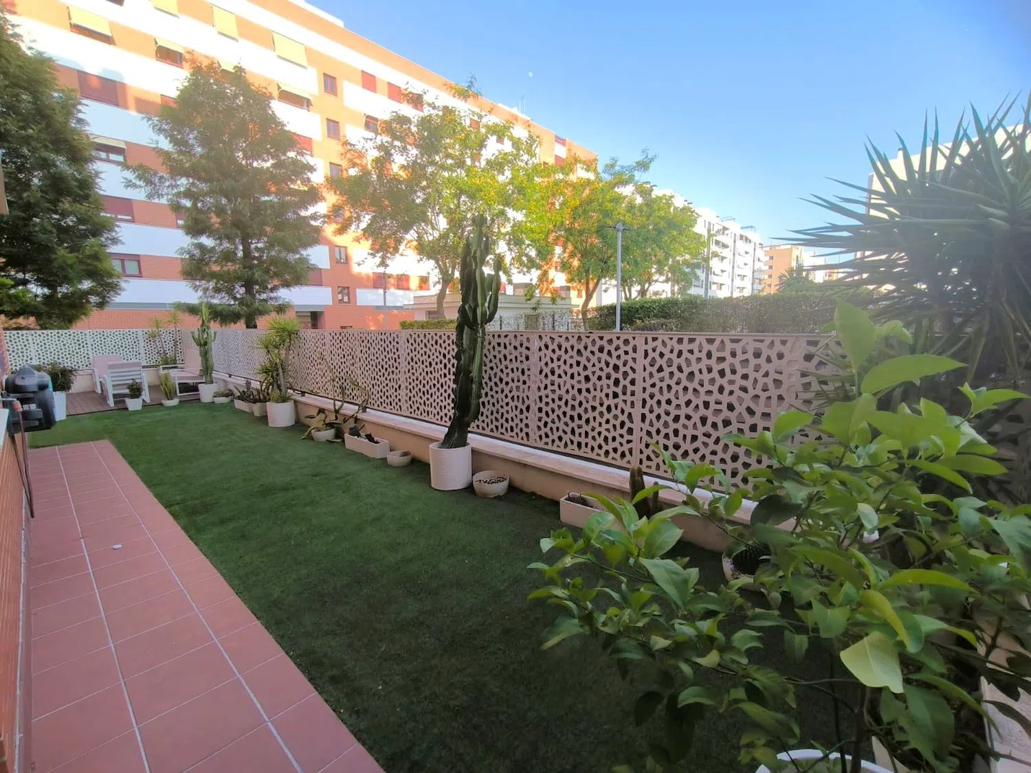 Piso en calle Escritora Emilia Pardo Bazan, 9 - Foto 1