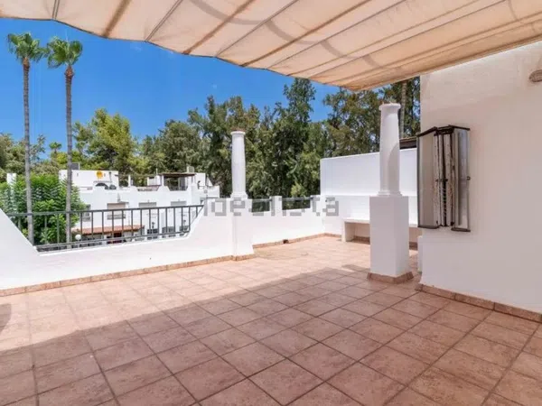 Chalet adosado en Barrio Los Naranjos - Foto 30