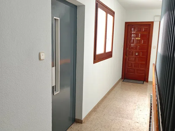 Piso en Calle Benavente, 38 - Foto 3