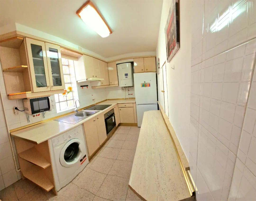 Piso en  Calle Infanta Catalina 2 - Foto 4