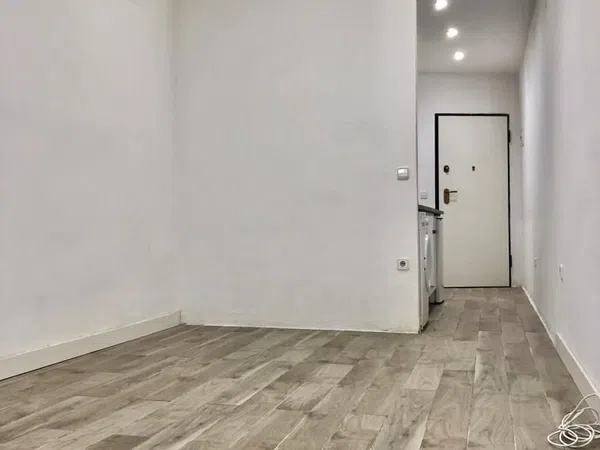 Estudio en calle Marqués de Lema, 7