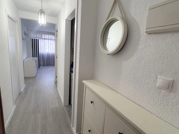 Piso en calle Albertillas, 5 - Foto 1