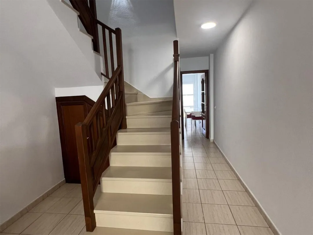 Piso en  Calle Llano Mora 11 - Foto 8