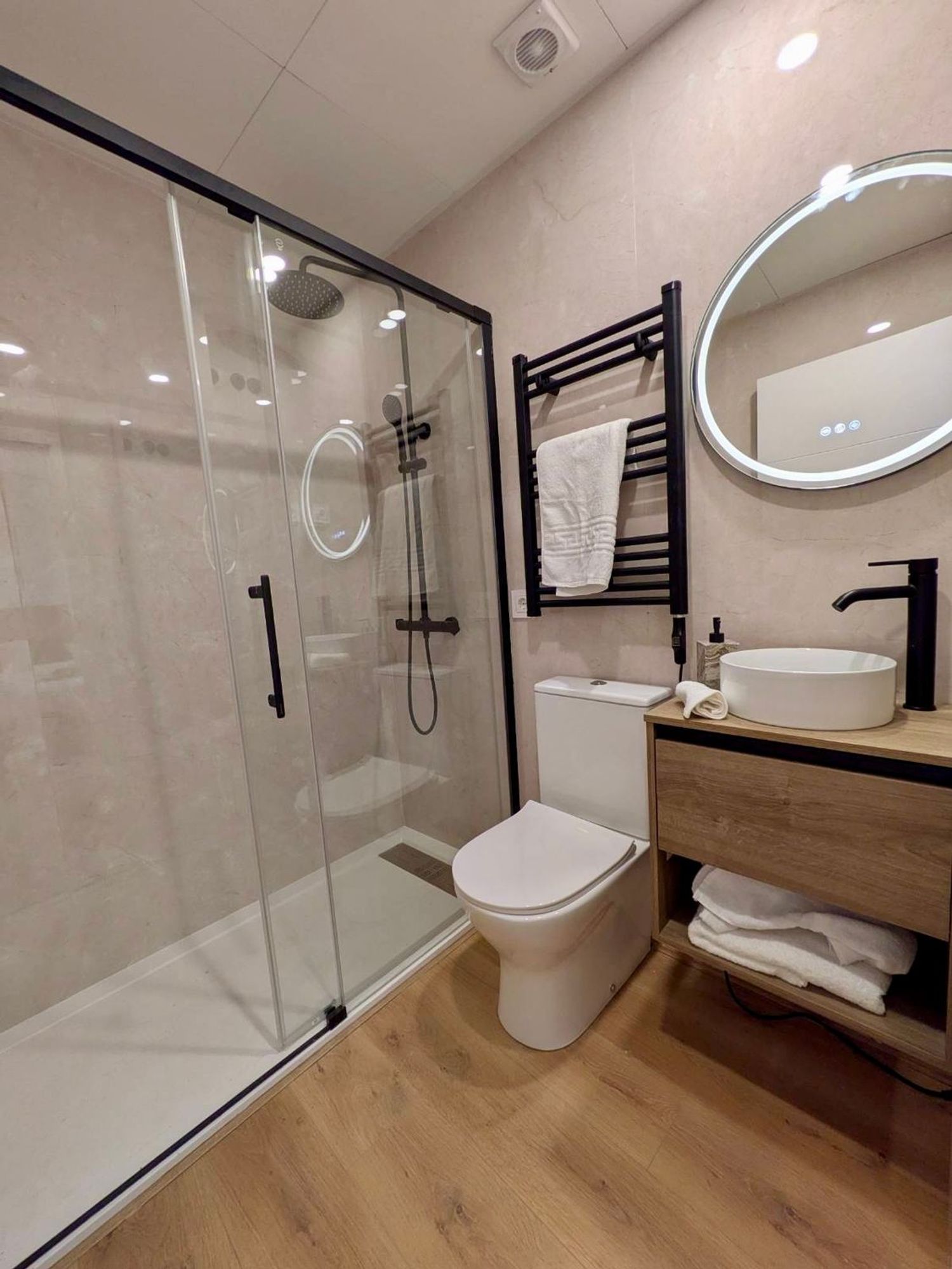 Piso en Barrio Sol - Foto 13