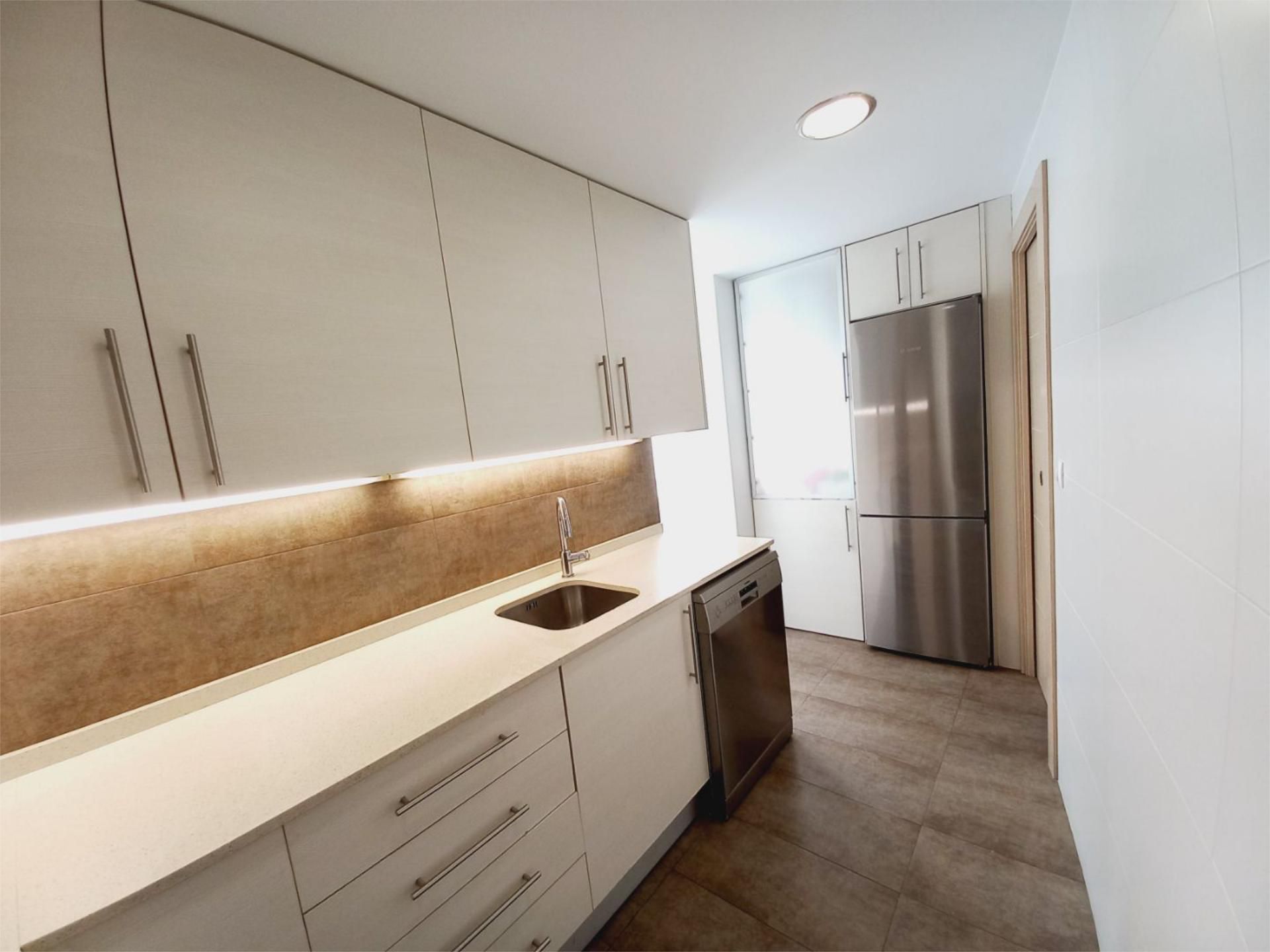 Piso en  Rambla de Méndez Núñez 48 - Foto 11