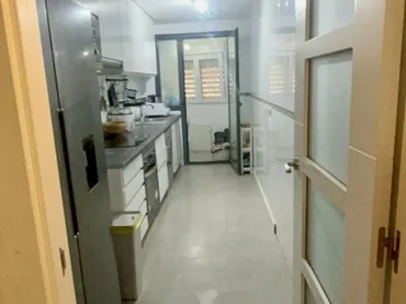 Piso en  Calle Emiliano Gómez Sevillano 5 - Foto 3