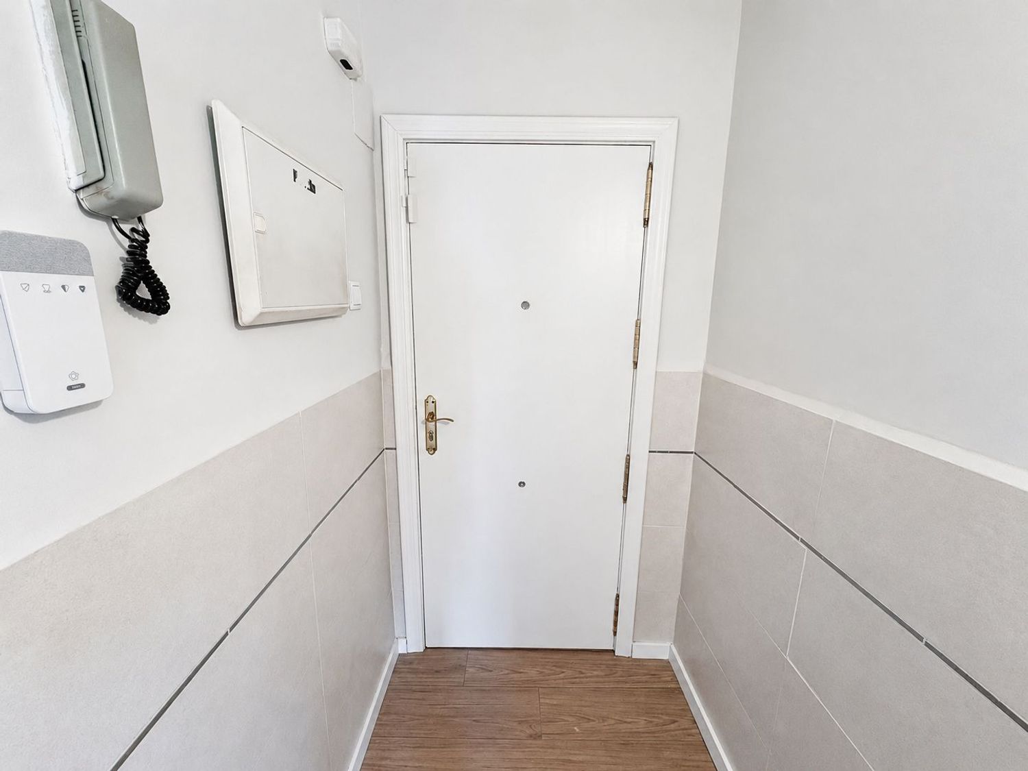 Piso en Calle Tarrasa, 222, Huerta de la Reina - Foto 25