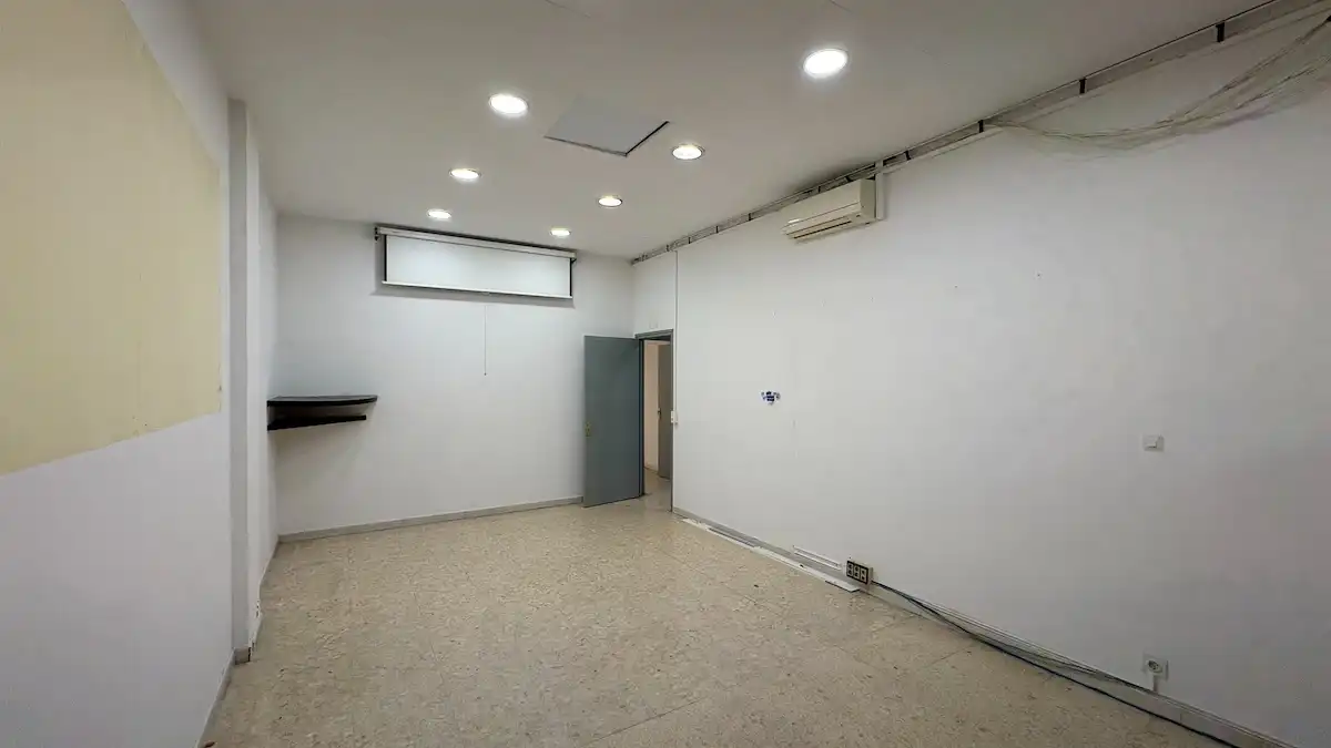 Local comercial en  Carrer de la Cooperativa - Foto 13