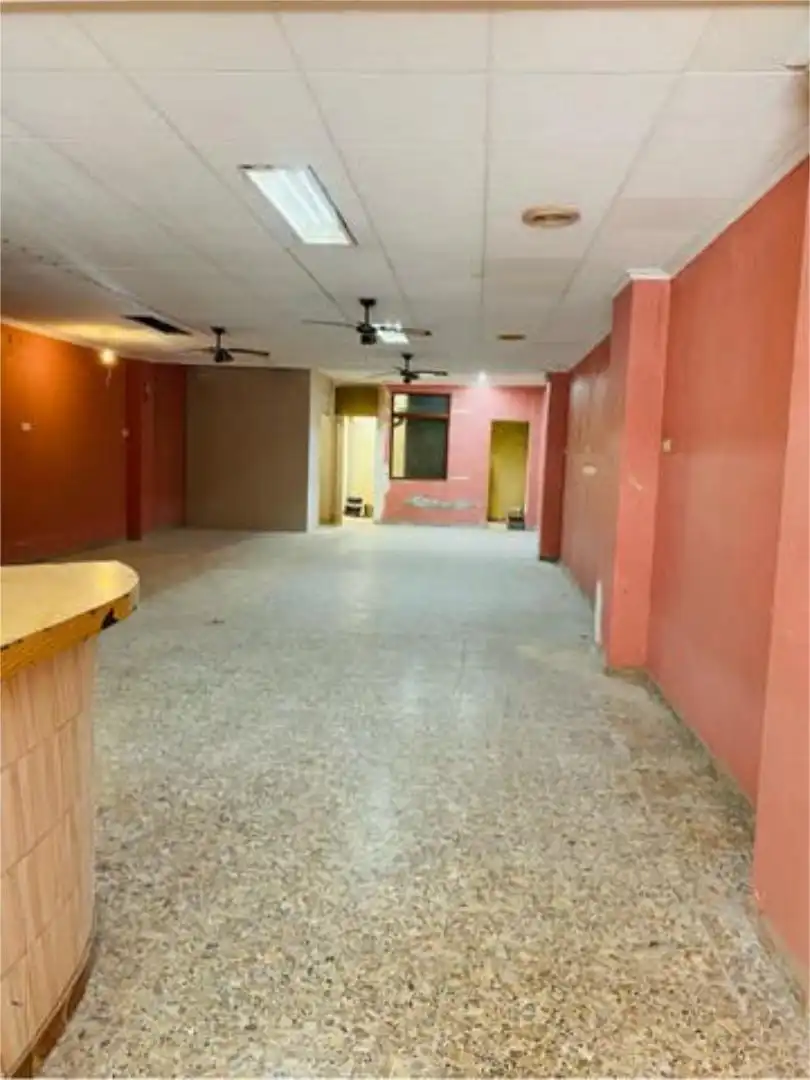 Local comercial en El Altet - Foto 2