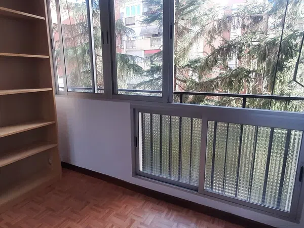 Piso en Barrio Pinar del Rey - Foto 4