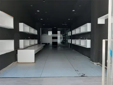 Local comercial en  Rúa Caravel - Foto 1
