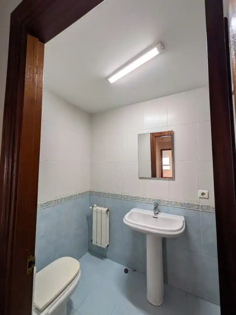 Piso en  Avenida José María de Pereda 10B - Foto 2