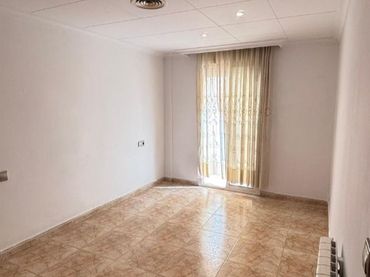 Piso en  Avinguda de Sant Jordi 14 - Foto 8