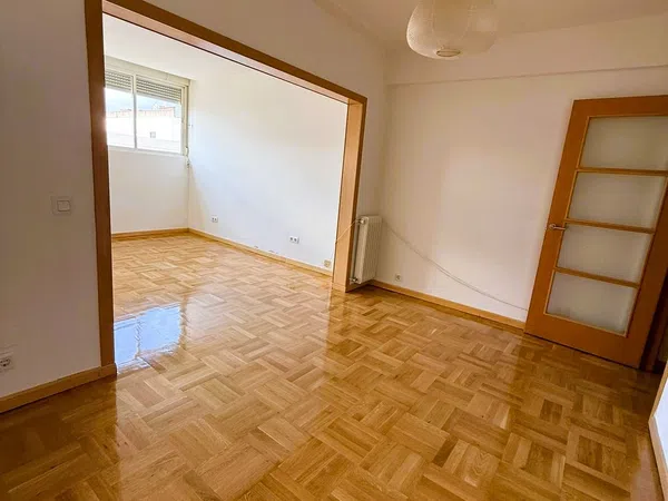 Piso en calle del Cardenal Silíceo, 37