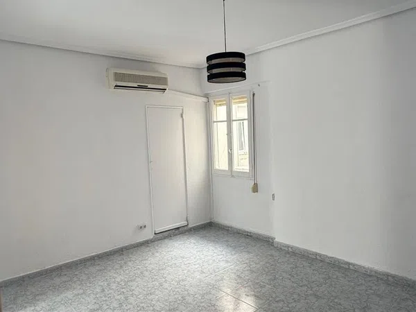 Piso en Calle de les Acàcies - Foto 2
