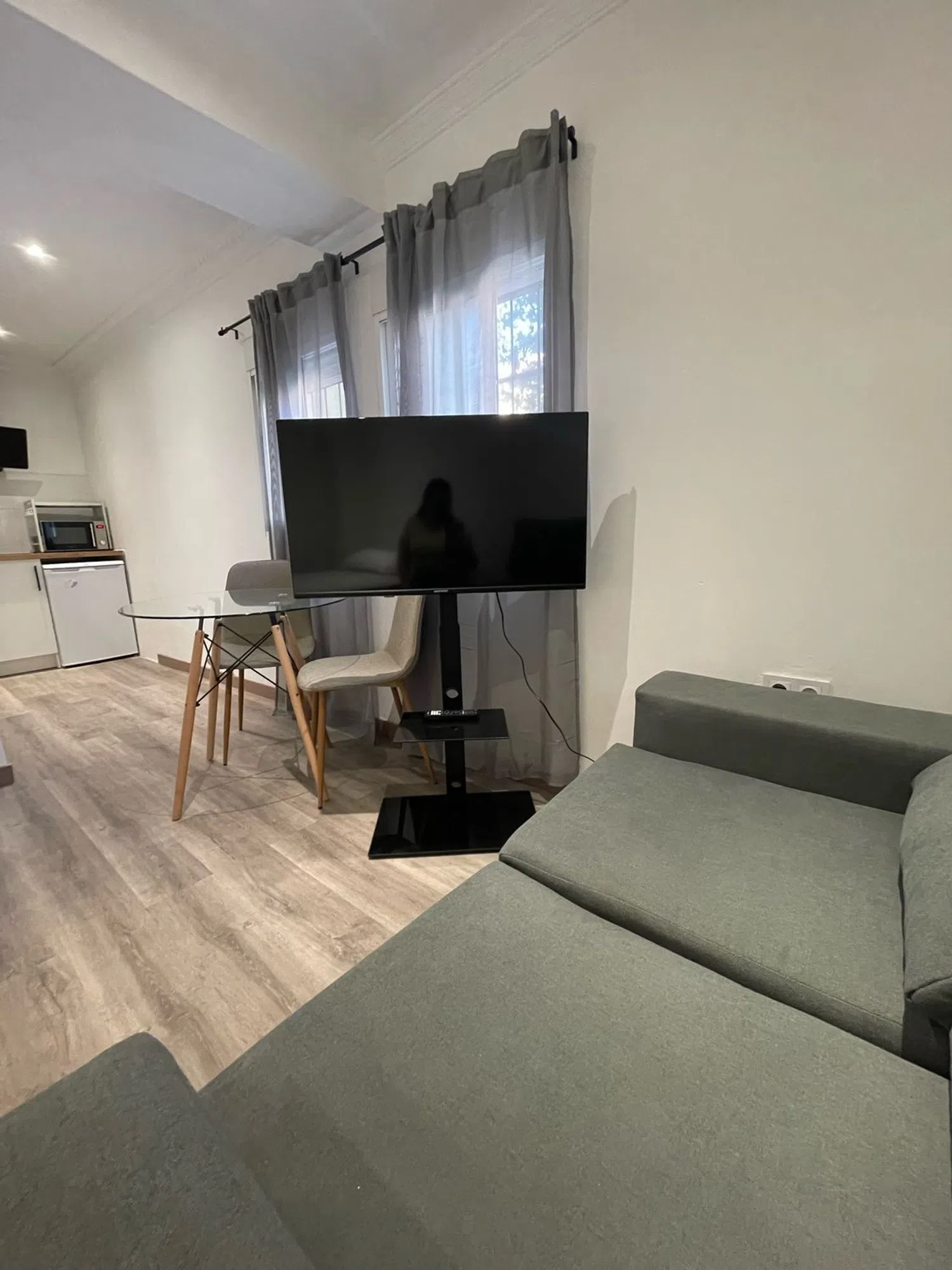 Estudio en avenida del Cid, 97 - Foto 2