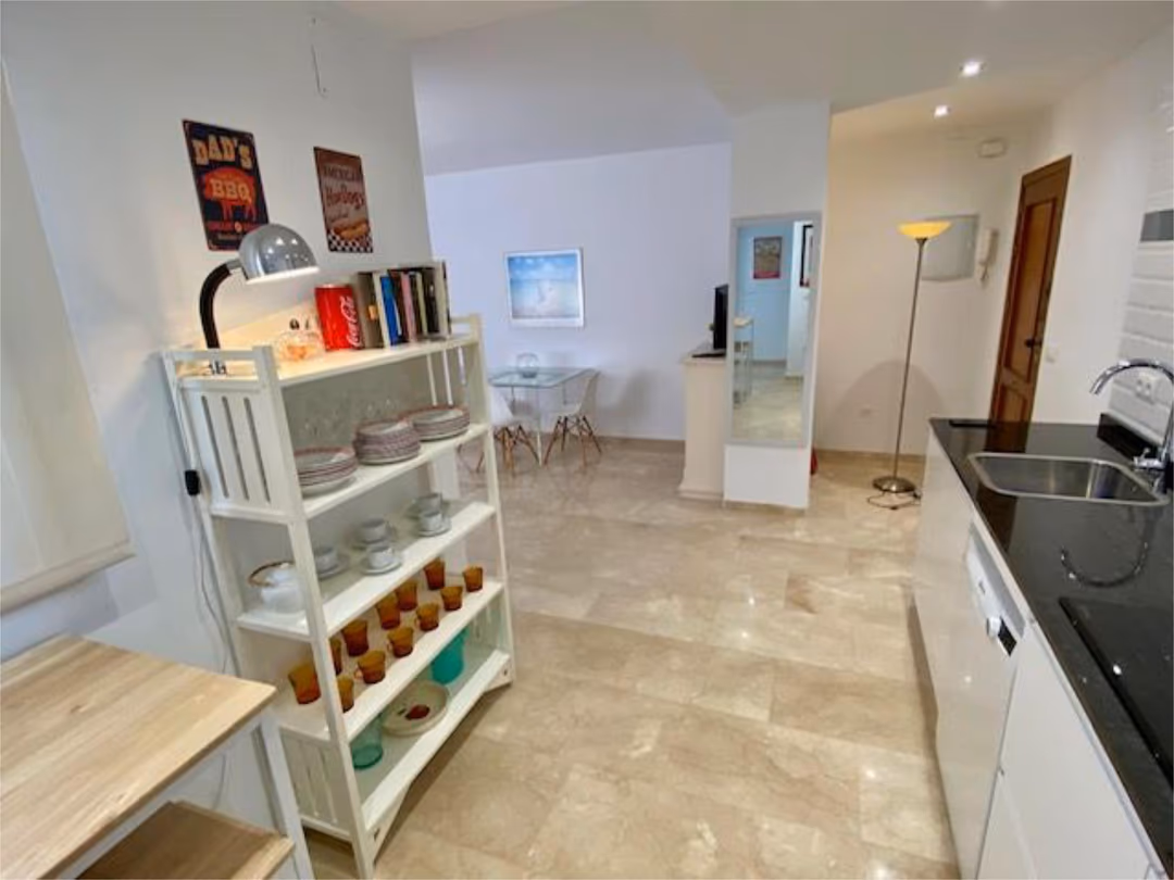 Apartamento en  Calle del Doce de Octubre 9 - Foto 4