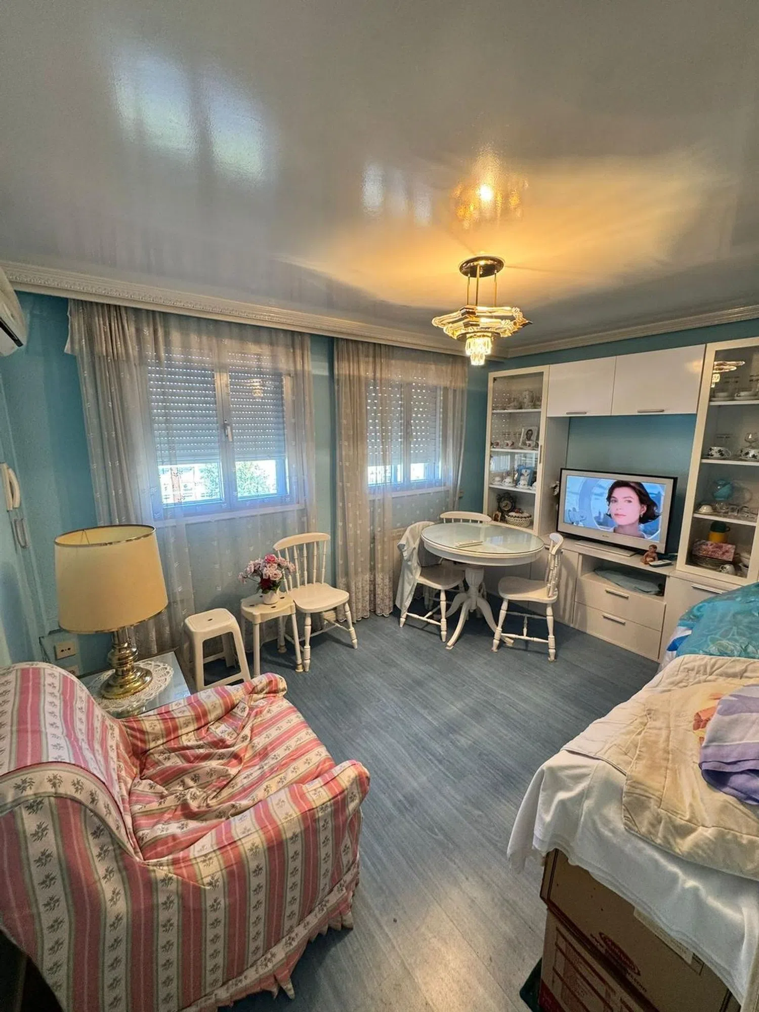 Piso en avenida del Marqués de Corbera, 58 - Foto 2